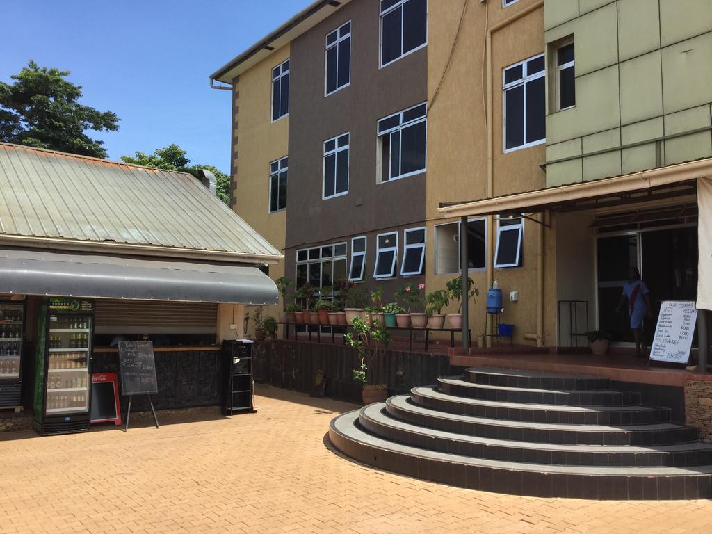 Nexus Resorts Hotel Kampala Esterno foto