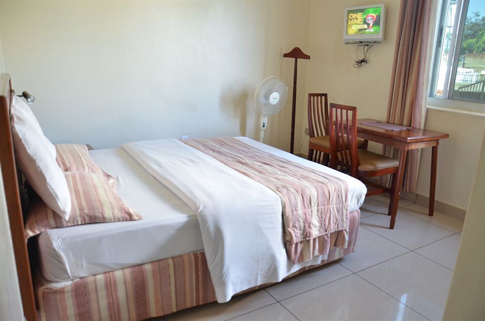 Nexus Resorts Hotel Kampala Esterno foto