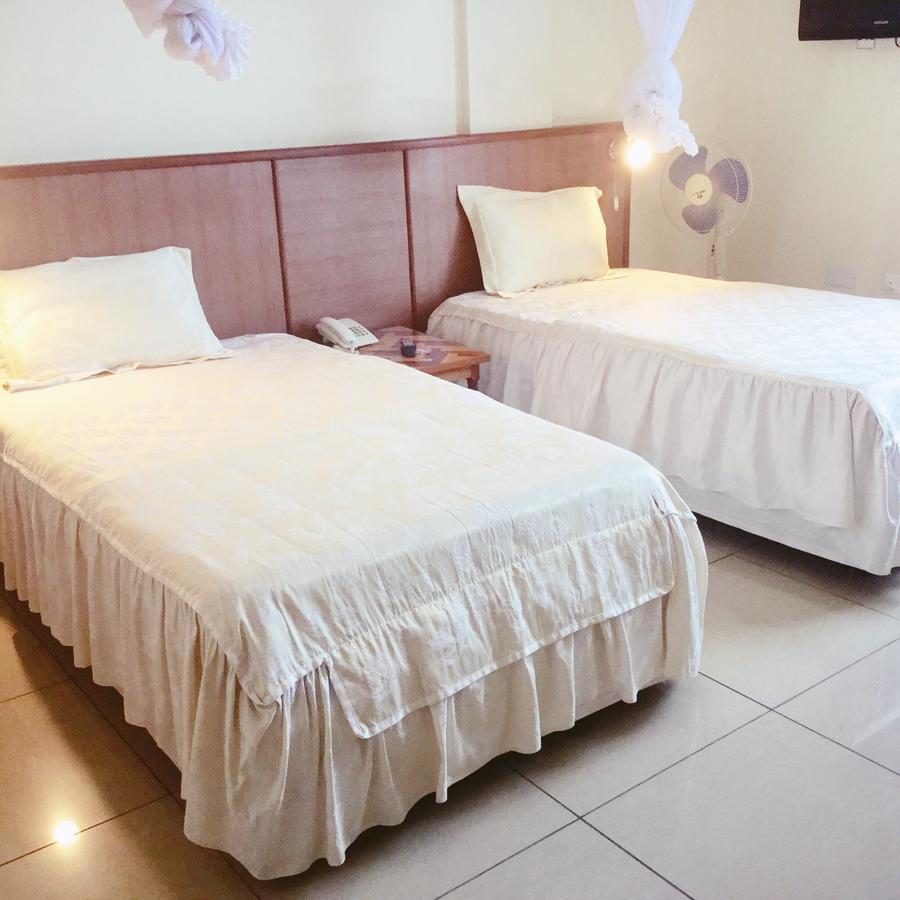 Nexus Resorts Hotel Kampala Esterno foto