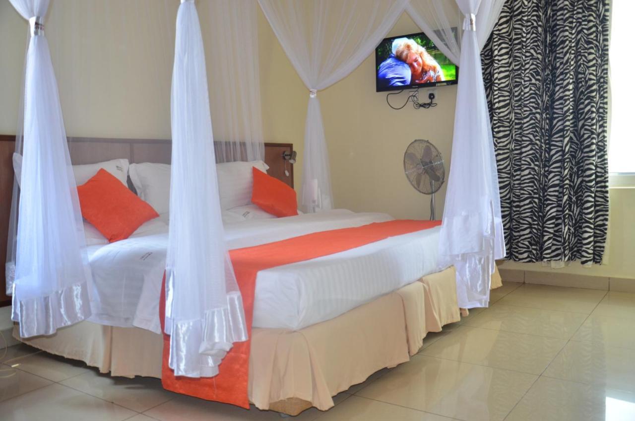 Nexus Resorts Hotel Kampala Esterno foto
